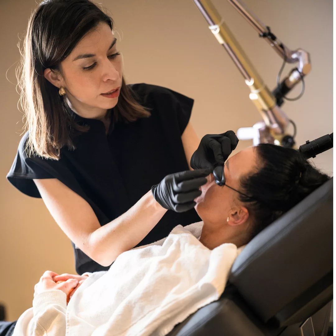 Entfernung von Permanent Make-Up an den Augenbrauen mit dem Picosekundenlaser